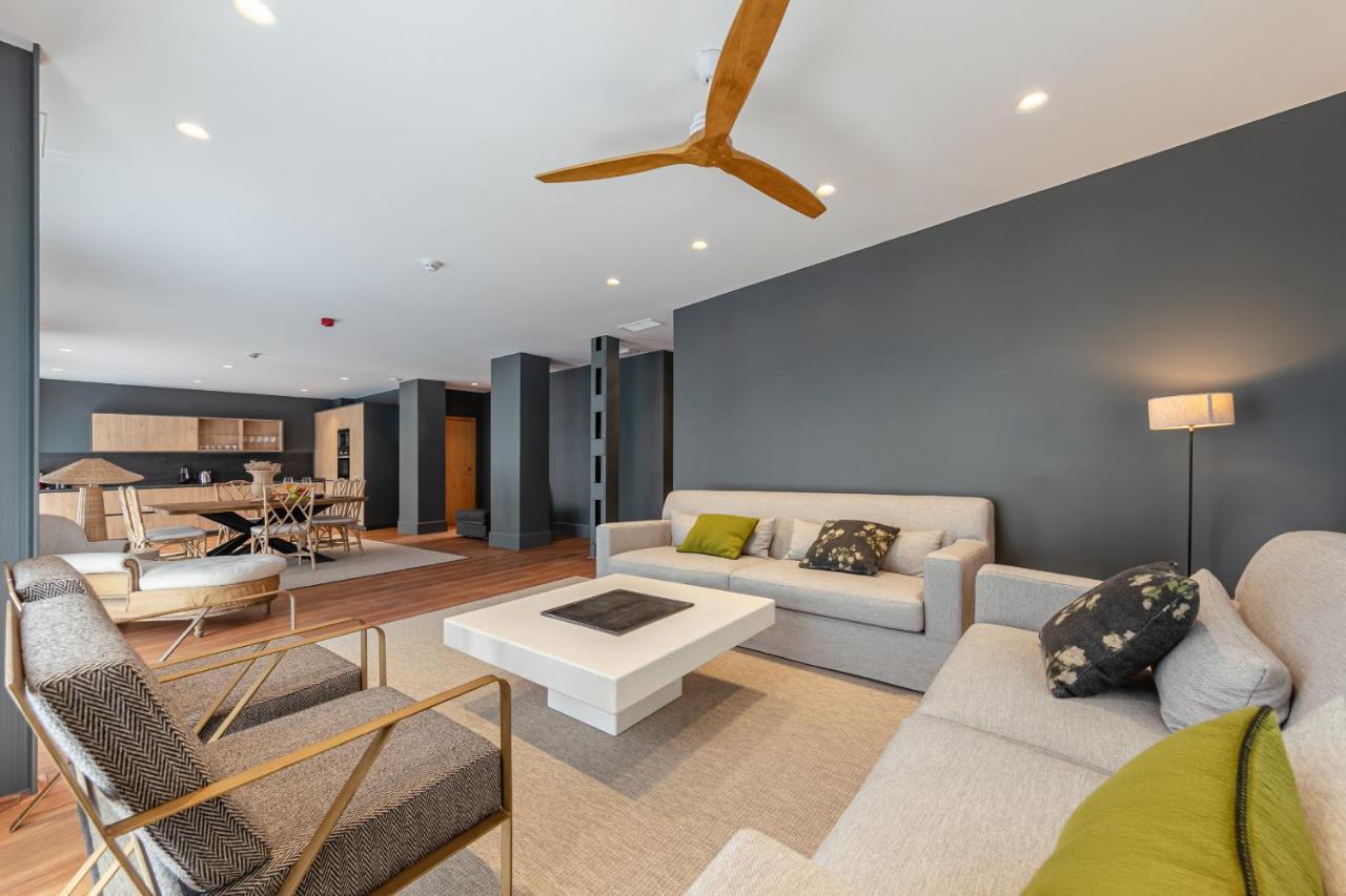 Green-Apartments Reales Atarazanas Suites Seville Exterior photo